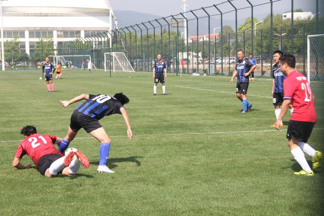 布伦森36分尼克斯大胜活塞 凯尔特人轻取黄蜂